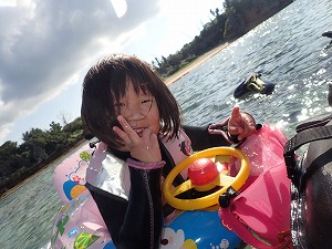 沖縄シュノーケリング３歳