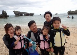 沖縄旅行でシュノーケリング体験