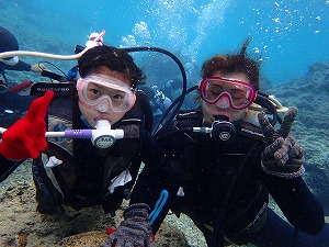 沖縄８歳の子供とダイビング