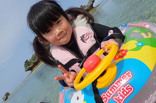 沖縄シュノーケリング　３歳