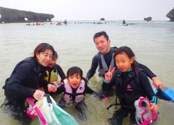 シュノーケリング沖縄子供と一緒に海体験