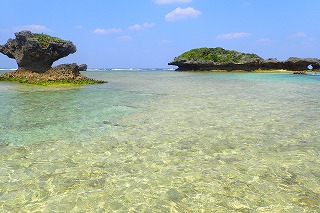 沖縄シュノーケリング　穏やかな海です
